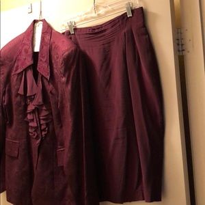100% Silk Suit Wine jacquard jacket with Ruffles